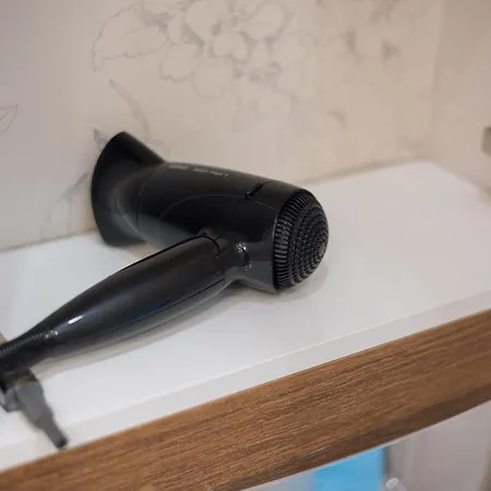 Chmielna By Bookinghost * 바르샤바