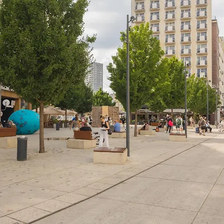 아파트 Chmielna By Bookinghost *