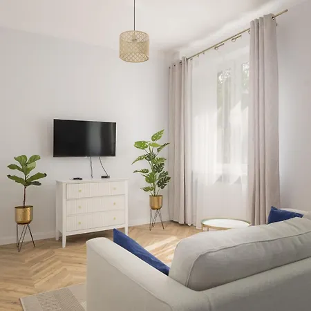 Chmielna Apartment *