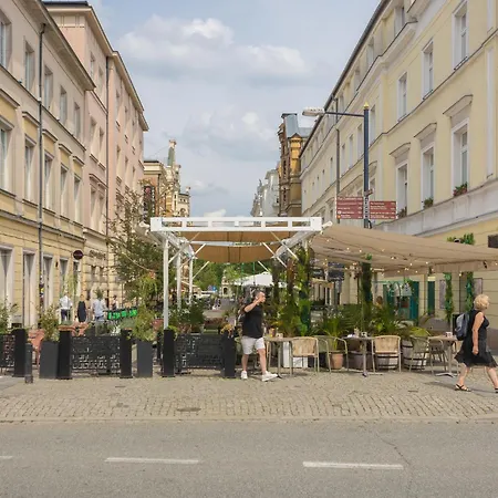 דירה Chmielna By Bookinghost